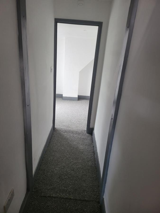 קולצ'סטר Vetrelax 4Bedroom House With Garden And Parking מראה חיצוני תמונה